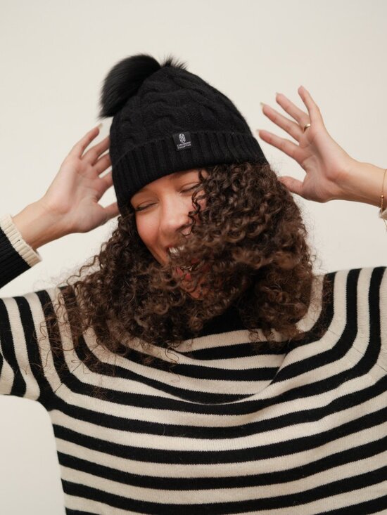 Curlfriend Collective Silk Lined Cashmere Beanie in Onyx Black